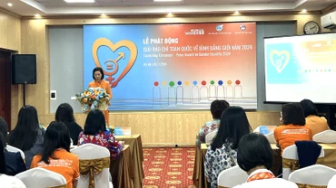 Toàn cảnh lễ phát động. 