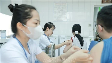 [Video] Hà Nội bảo đảm cung ứng đầy đủ thuốc phòng, chống dịch trong giai đoạn giao mùa