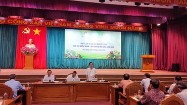 Họp báo công bố thông tin triển lãm và hội thi.