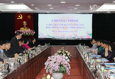 Đồng chí Lê Quốc Minh phát biểu tại cuộc làm việc với Tỉnh ủy Sơn La.
