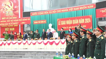 Lễ giao nhận quân tại thành phố Đông Hà.