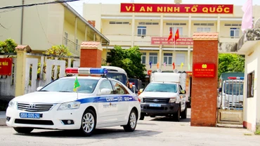Các lực lượng ra quân tấn công, trấn áp tội phạm ma túy trên địa bàn thành phố Phú Quốc. 