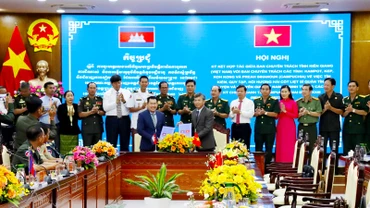 Ban Chuyên trách tỉnh Kiên Giang ký kết hợp tác tìm kiếm, quy tập, hồi hương hài cốt liệt sĩ quân tình nguyện và chuyên gia Việt Nam hy sinh trong các thời kỳ chiến tranh tại Campuchia, giai đoạn XXIII (mùa khô 2023-2024) với Ban Chuyên trách tỉnh Preah Sihanouk, Vương quốc Campuchia.