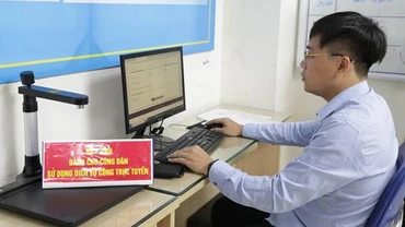Thí điểm 2 nhóm dịch vụ công liên thông liên quan đến bảo hiểm xã hội, bảo hiểm y tế tại phường Trần Hưng Đạo, Hà Nội (Ảnh: VSS).