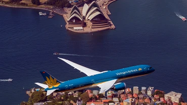 Hiện nay, hãng hàng không Vietnam Airlines khai thác 5 đường bay thẳng đến Australia. 