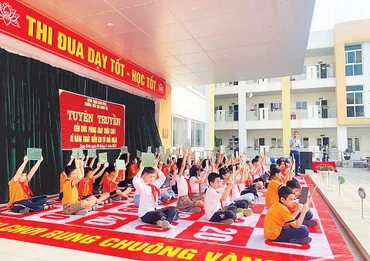 Trang bị kiến thức phòng cháy, chữa cháy, thoát hiểm cho học sinh