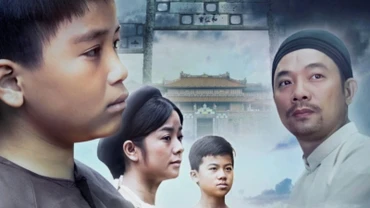"Vầng trăng thơ ấu" là bộ phim nổi bật được chiếu trong đợt phim kỷ niệm.