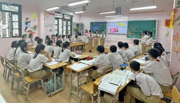 Tiết học môn Ngữ văn tại Trường THCS Thái Thịnh (Hà Nội).