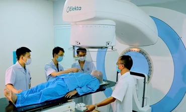 Bệnh viện Trung ương Thái Nguyên sử dụng máy gia tốc tuyến tính đa năng Elekta Synergy Platform, là máy xạ trị hiện đại điều trị cho người bệnh ung thư.
