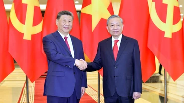 Tổng Bí thư Tô Lâm và Tổng Bí thư, Chủ tịch Trung Quốc Tập Cận Bình.