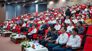 Quang cảnh Hội nghị đối thoại Doanh nghiệp năm 2025.