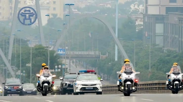 [Video] Hà Nội phân luồng giao thông đón đoàn khách quốc tế trong 2 ngày 14 và 15/4