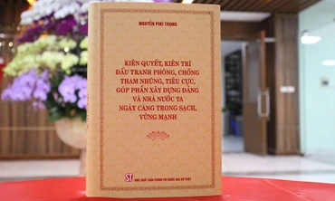 Kịp thời đưa ra khỏi quy hoạch những cán bộ có sai phạm