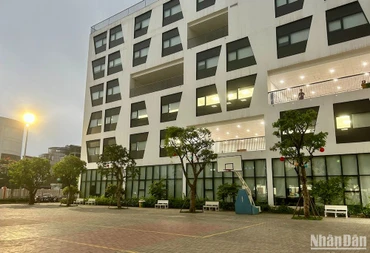 Trường THCS-THPT Phennikaa (Ảnh: LÊ HÀ)