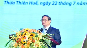 Thủ tướng Phạm Minh Chính phát biểu tại Hội nghị biểu dương người có công tiêu biểu toàn quốc năm 2023. (Ảnh: ĐĂNG KHOA)