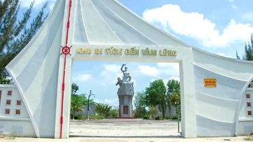 Khu di tích lịch sử Bến Vàm Lũng tại xã Tân Ân, huyện Ngọc Hiển, tỉnh Cà Mau