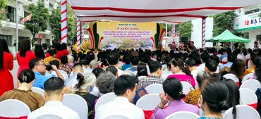 Quang cảnh lễ khởi công.