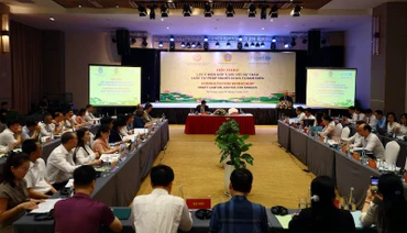 Quang cảnh buổi hội thảo.