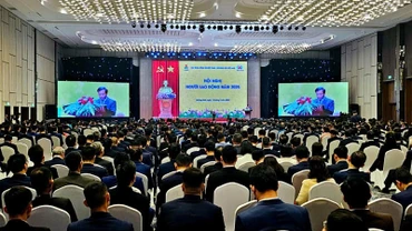 Quang cảnh Hội nghị người lao động TKV năm 2025.