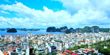 Một góc thành phố Hạ Long, Quảng Ninh.