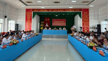 Đại biểu tham dự hội thảo.