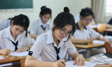 [Video] Thi tốt nghiệp THPT 2025: Lịch sử là môn lựa chọn có số thí sinh đăng ký nhiều nhất