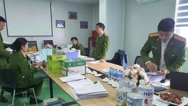 [Video] Mở rộng điều tra vụ sữa giả: Khởi tố thêm 4 bị can về các tội lừa đảo, hối lộ