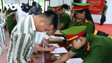 [Video] Công bố đặc xá năm 2025: 8.056 người được hưởng chính sách khoan hồng