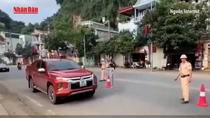 Hà Nội Thực Thi Chỉ Thị Xóa Bãi Trông Giữ Xe Dưới Gầm Cầu Trước Ngày 30/10