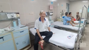 Sự cố hệ thống điều hòa tổng tại Bệnh viện đa khoa Thái Bình (tỉnh Hưng Yên) đang ảnh hưởng đến việc điều trị nội trú của bệnh nhân.
