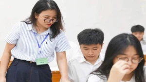 [Video] Các bước xác nhận nhập học vào lớp 10 công lập của Hà Nội