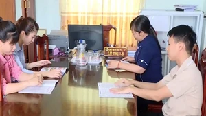 [Video] Người hoạt động không chuyên trách cấp xã có thể được tiếp nhận làm công chức nếu đáp ứng tiêu chuẩn