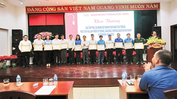 Những chuyển biến tích cực tại Ðảng bộ Satra trong học tập và làm theo tư tưởng, đạo đức, phong cách Hồ Chí Minh 