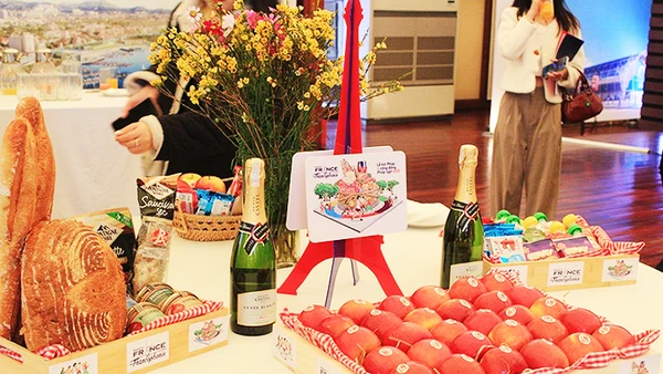 Các sản phẩm nông sản Pháp được giới thiệu tại họp báo.