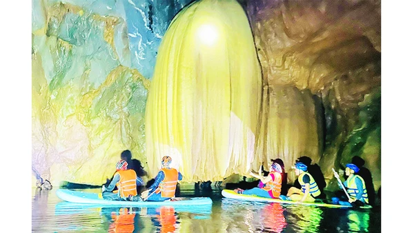 Hang Sơn Nữ ở xã Trường Sơn vừa được phát hiện.