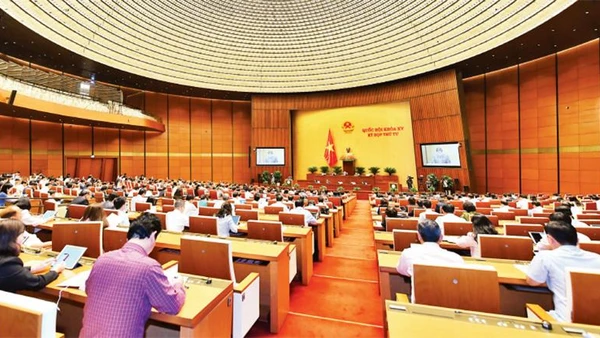 Quang cảnh một phiên họp tại Kỳ họp thứ tư, Quốc hội khóa XV. Ảnh | Thủy Nguyên 