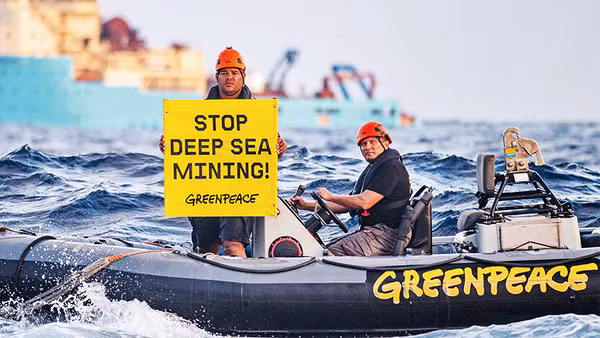 Nhiều quốc gia, tập đoàn lớn và các tổ chức môi trường kêu gọi việc đẩy lùi thời hạn khai thác biển sâu. Ảnh: BLOOMBERG