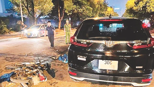 Cần xử phạt nặng hơn nữa như tước bằng lái xe vĩnh viễn, cấm lái, thậm chí là xử lý hình sự đối với lái xe vi phạm nồng độ cồn. Ảnh: Phạm Kiên