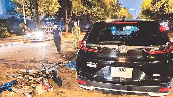 Cần xử phạt nặng hơn nữa như tước bằng lái xe vĩnh viễn, cấm lái, thậm chí là xử lý hình sự đối với lái xe vi phạm nồng độ cồn. Ảnh: Phạm Kiên