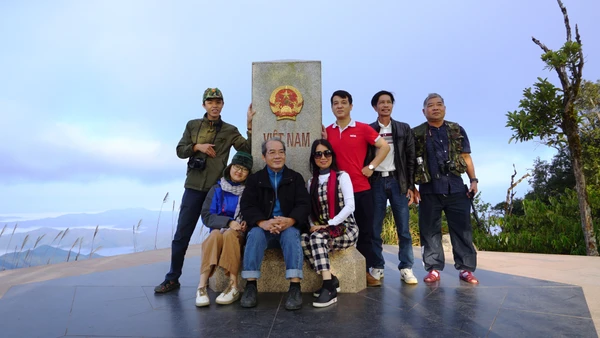 Mốc số 0 cực tây là điểm đến thu hút khách du lịch.