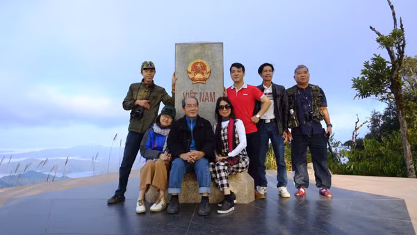 Mốc số 0 cực tây là điểm đến thu hút khách du lịch.