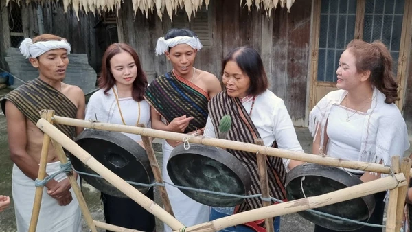 Bản hòa tấu bên dòng Đa Nhim