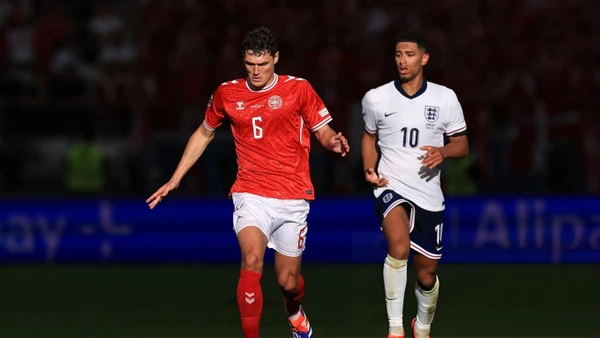 Đội tuyển Anh không thể áp đảo trước đối thủ được đánh giá yếu hơn là Đan Mạch. (Ảnh: UEFA)