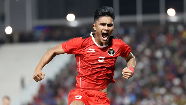 Sananta có duyên với mảnh lưới U22 Thái Lan. 