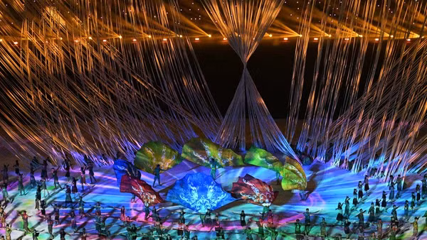 Lễ khai mạc SEA Games 32 thể hiện đậm nét bản sắc Campuchia. (Ảnh: TTXVN)