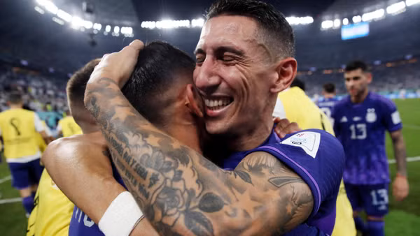 Nhìn lại World Cup ngày thứ 11: Argentina trở lại vị thế, Australia đột phá vòng bảng