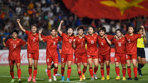 Đội tuyển nữ Việt Nam đi vào lịch sử Đông Nam Á khi lần thứ 4 vô địch liên tiếp. (Ảnh: VOV)