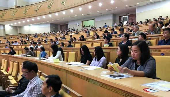 Học tập, quán triệt các nghị quyết, kết luận của Bộ Chính trị; Chuyên đề Học tập và làm theo tư tưởng, đạo đức, phong cách Hồ Chí Minh.