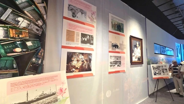 Triển lãm chuyên đề “Chủ tịch Hồ Chí Minh – Biểu tượng của hòa bình và hữu nghị” tại Osaka, Nhật Bản. 