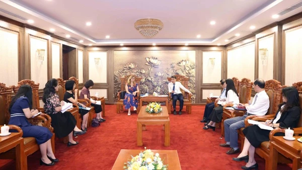 Ban Tuyên giáo và Dân vận Trung ương tổ chức buổi làm việc với Quỹ Nhi đồng Liên hợp quốc tại Việt Nam.